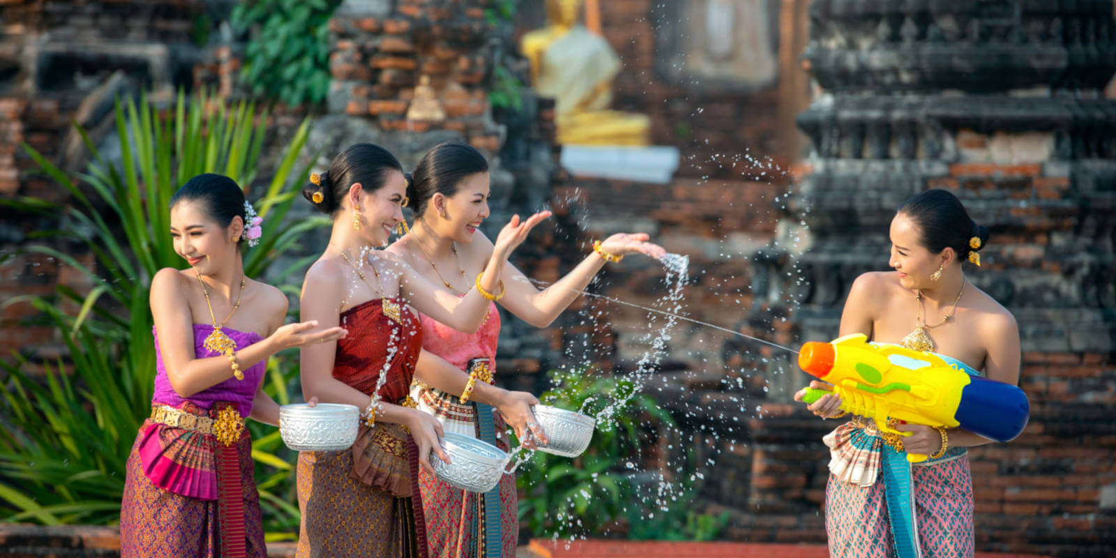 Bật mí hành trình du lịch Thái Lan 6 ngày 5 đêm với Songkran Water Fever