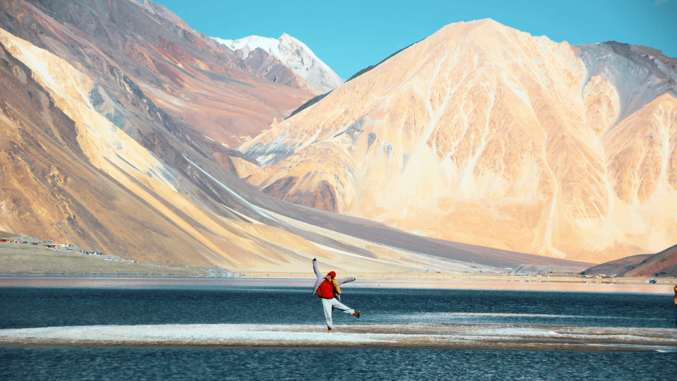 LADAKH - ENDLESS ROAD